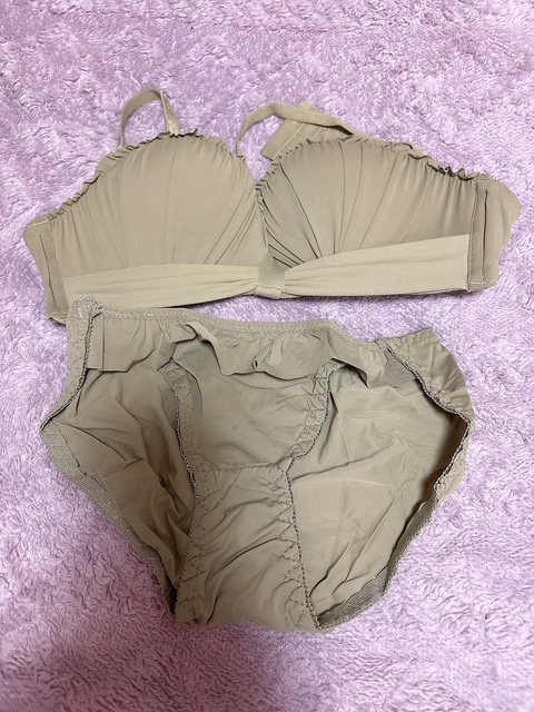 �V��������