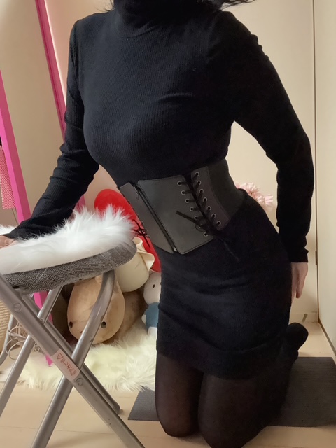 ������12���o�Η\��ł�