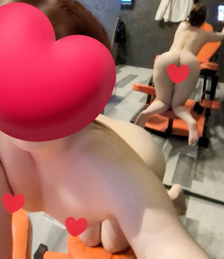 ���\��