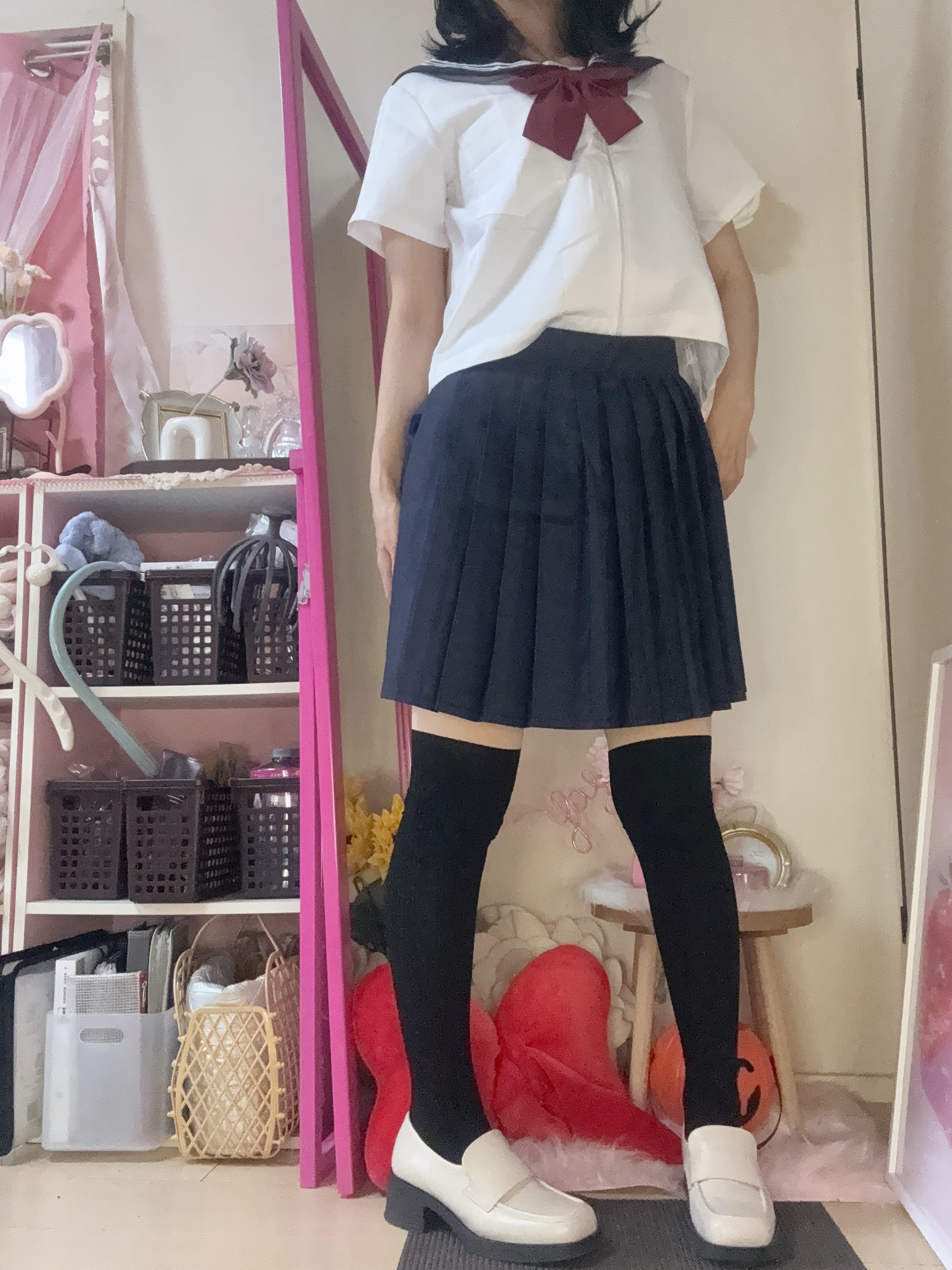 ���₷�݂Ȃ���