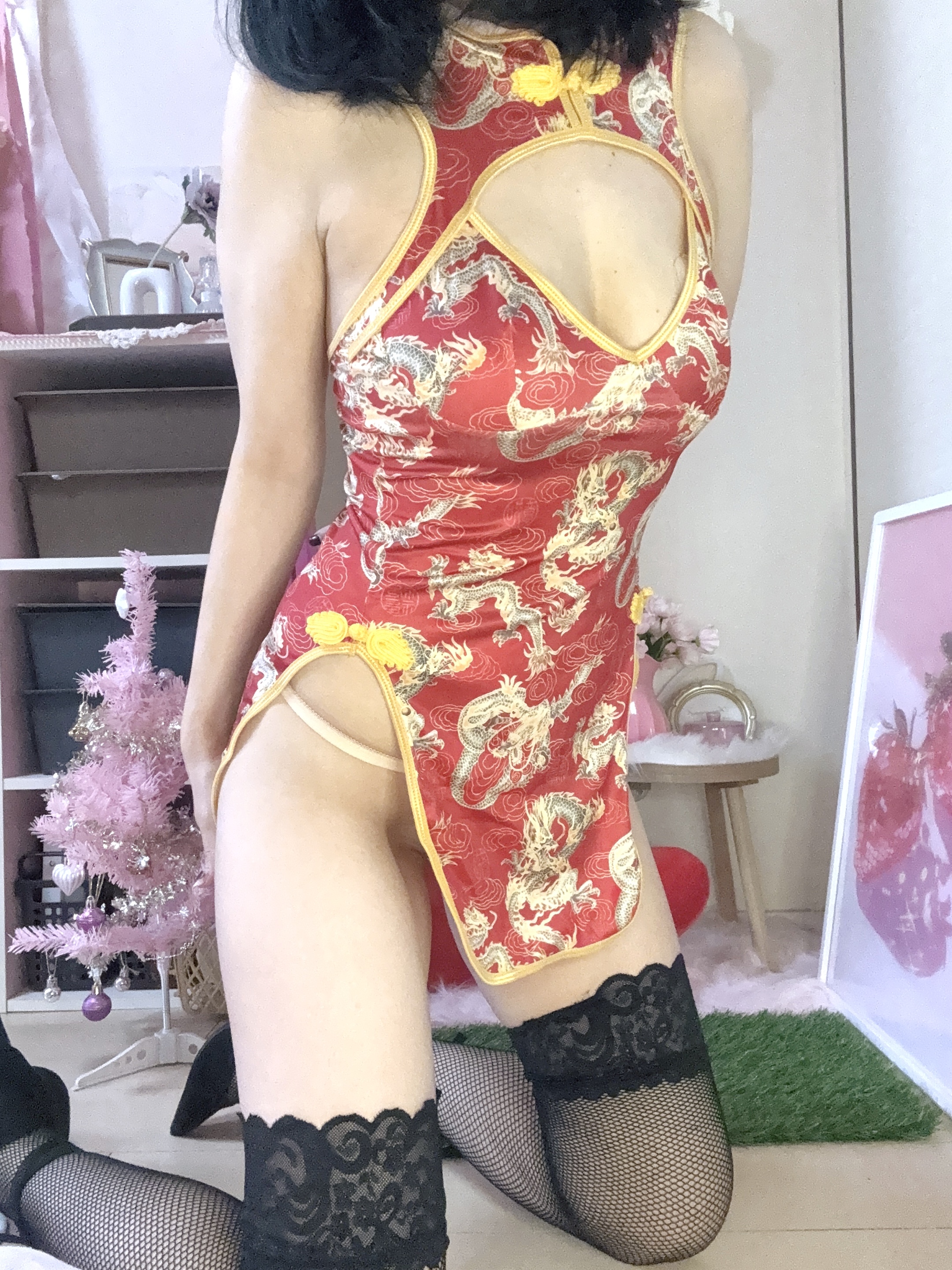 明日は12時出勤予定です