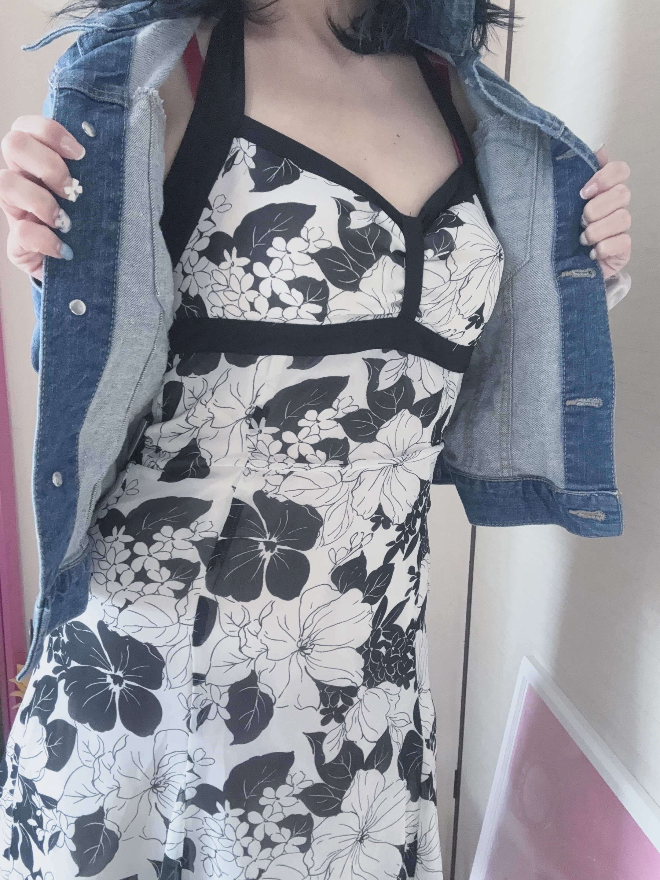 明日は12時出勤予定です