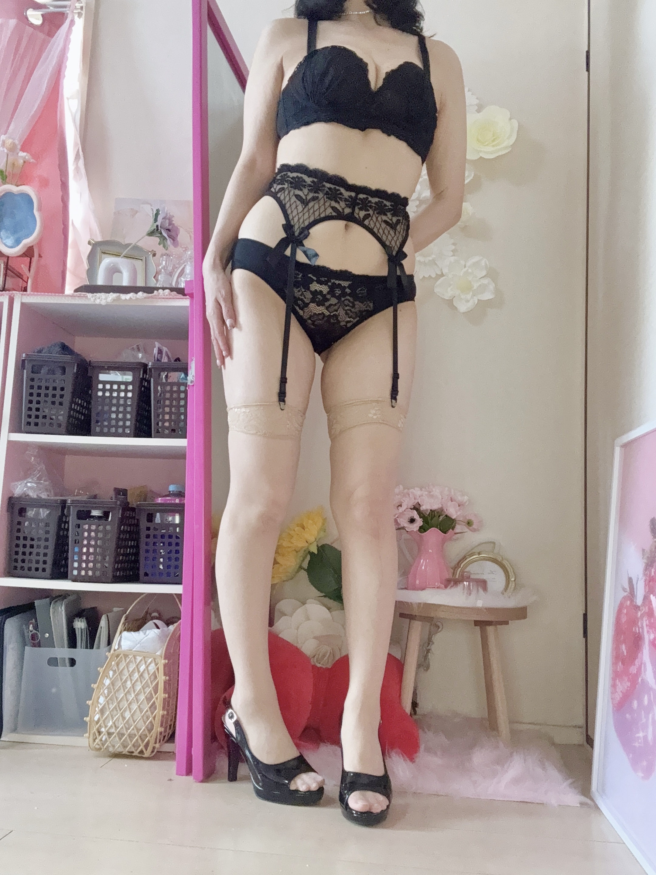 ���₷�݂Ȃ���