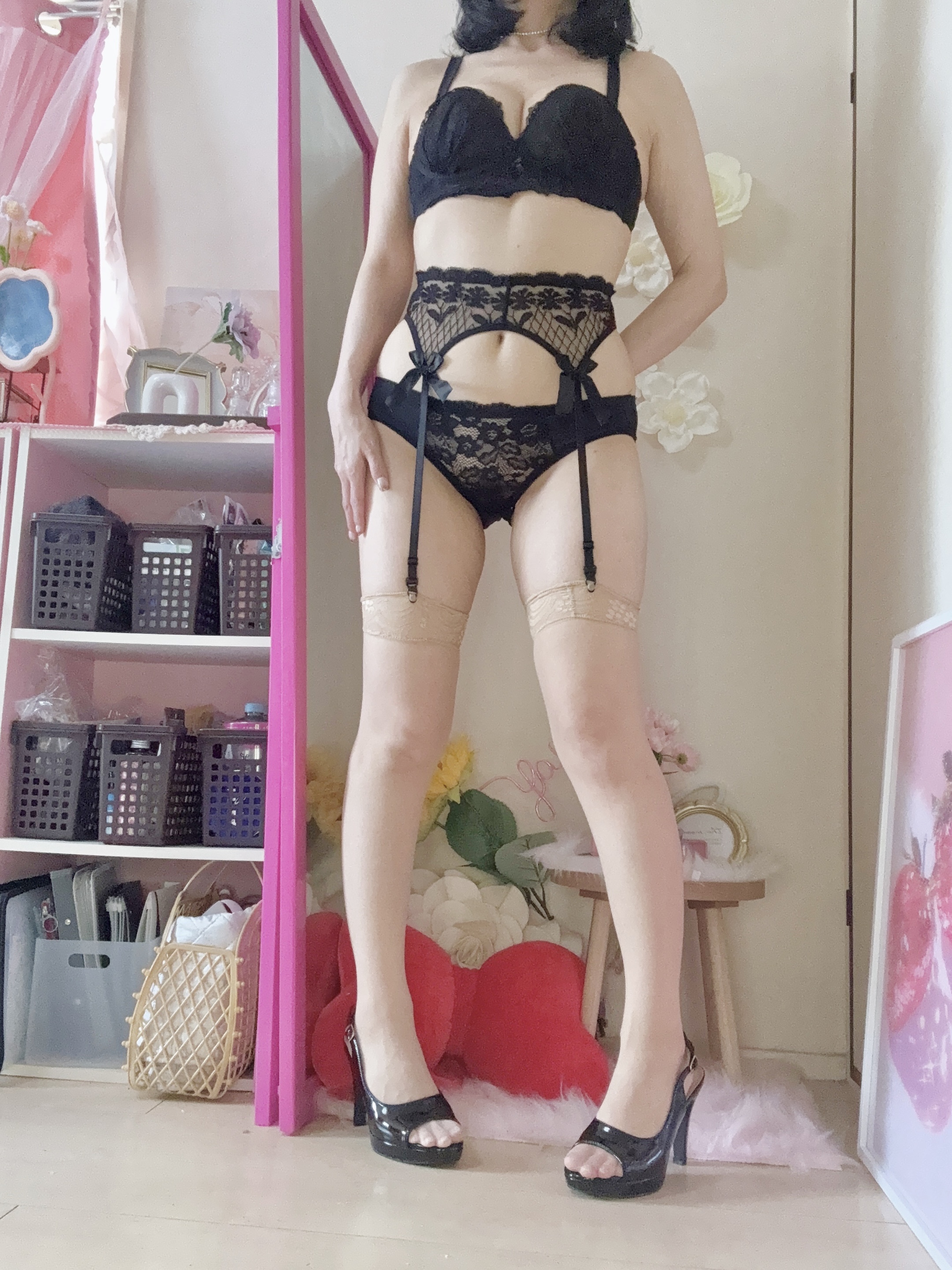 ���₷�݂Ȃ���