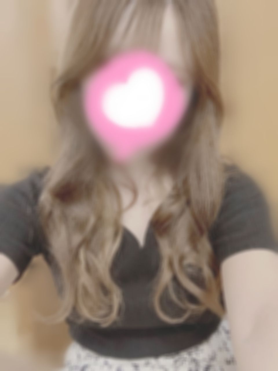 ����ł�