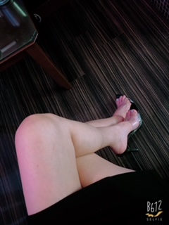 �o��