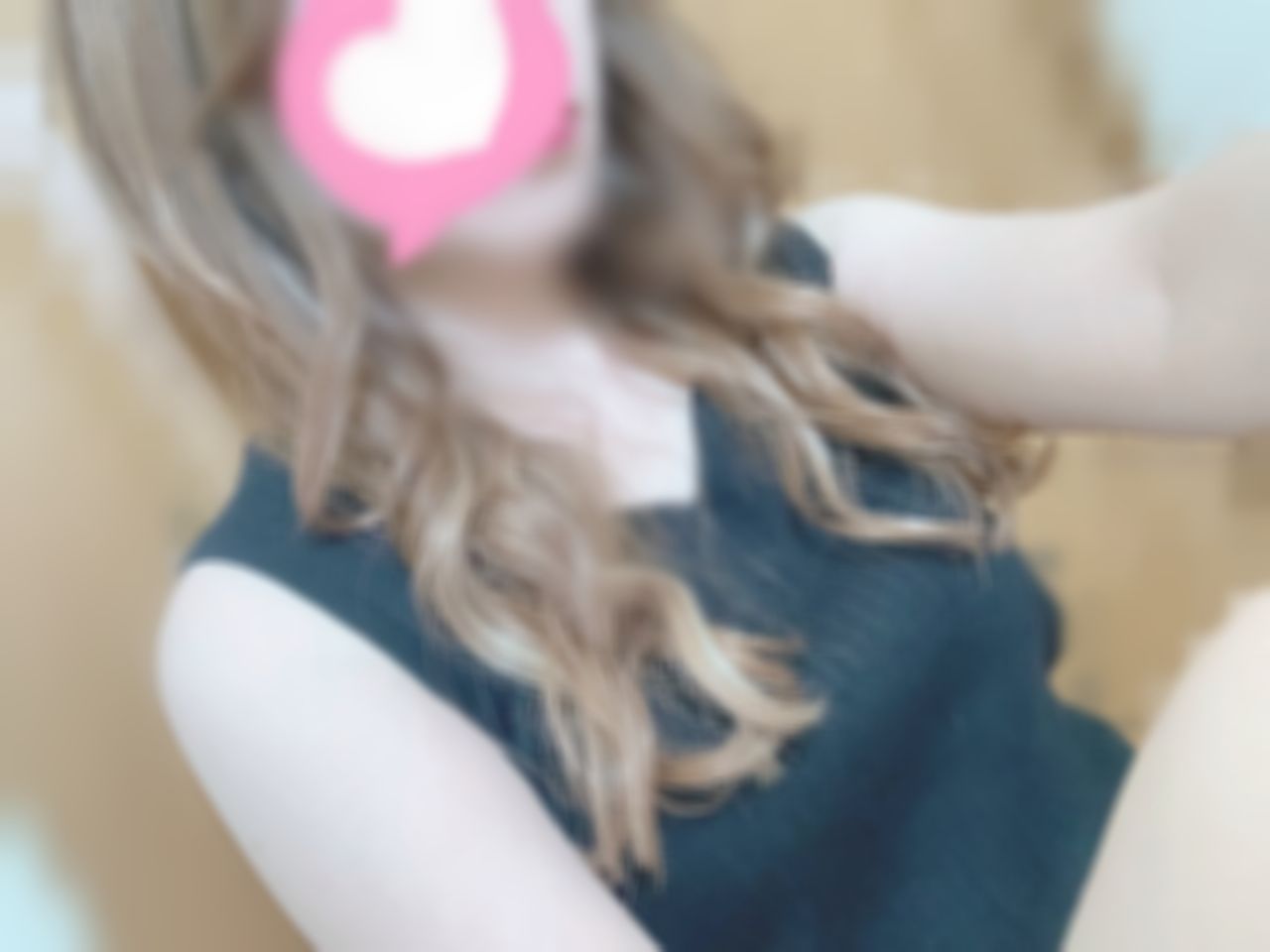 ����ł�