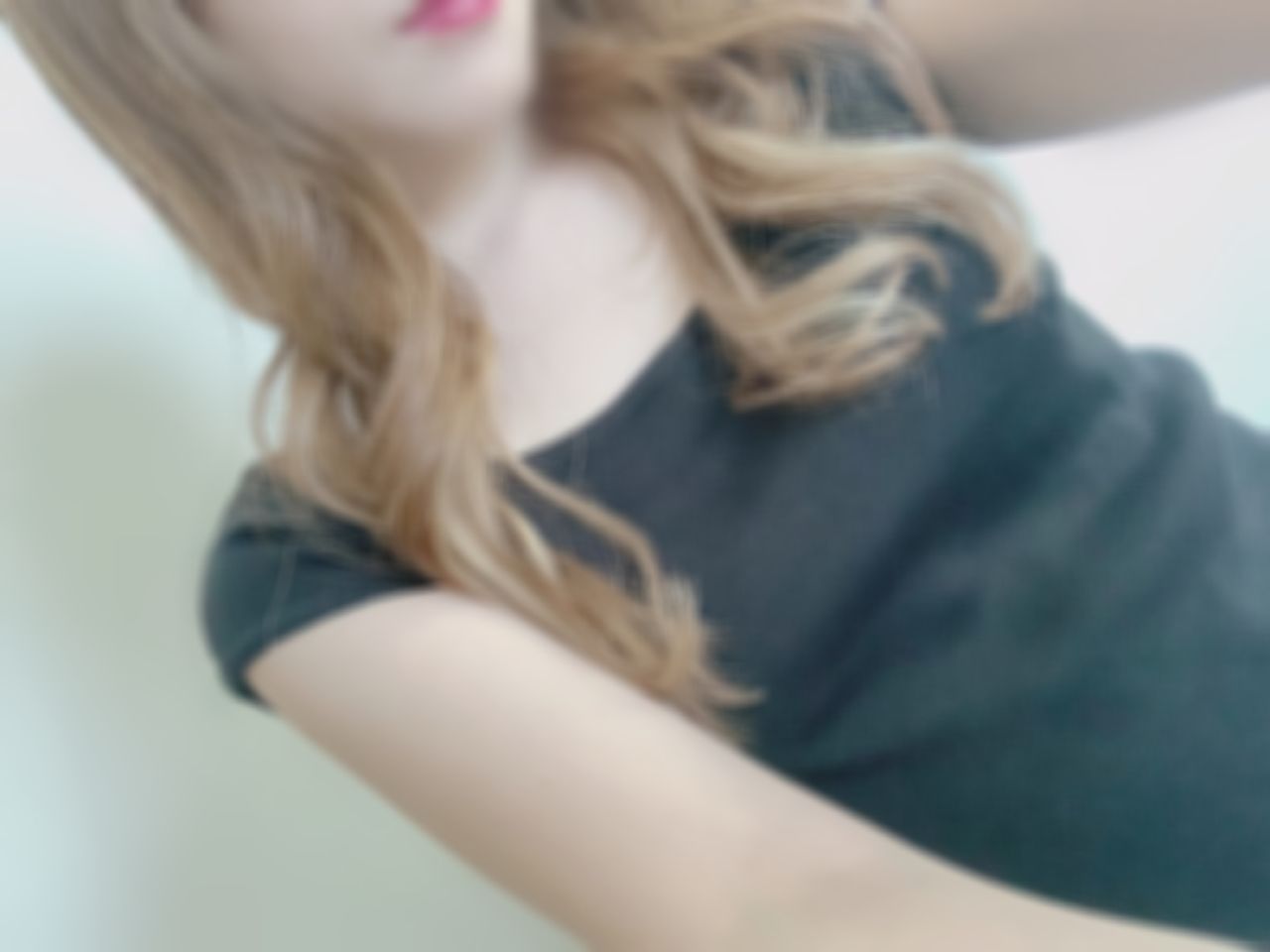 ����ł�