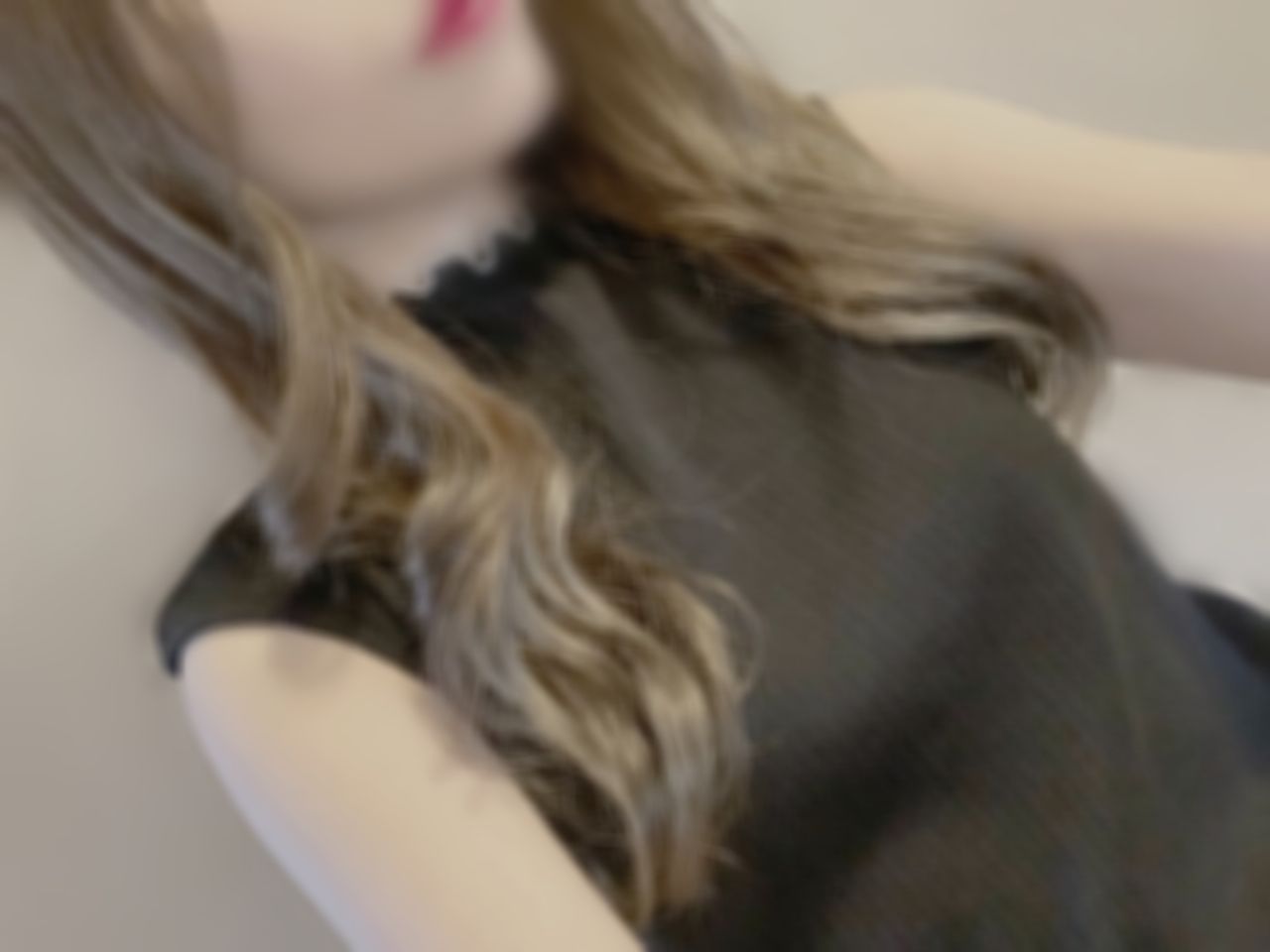 ����ł�