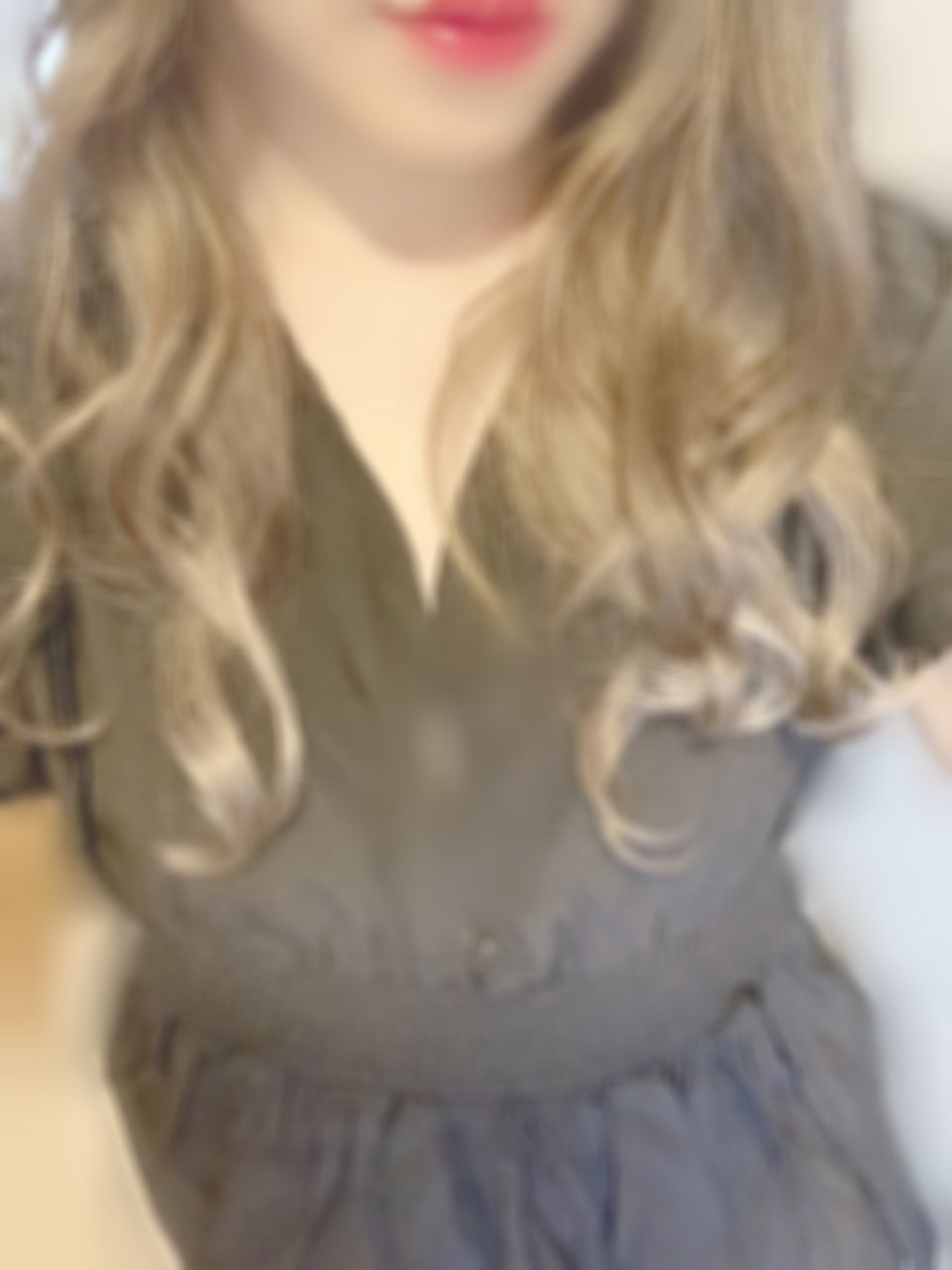 ����ł�