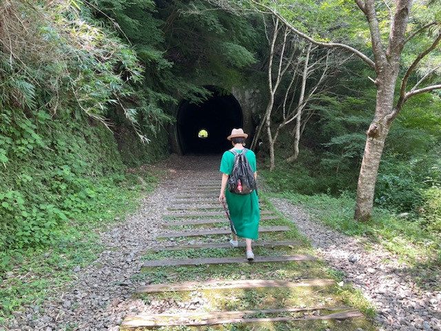 �n�C�L���O